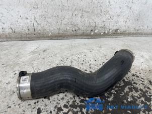 Gebruikte Intercooler Slang BMW 1 serie (F21) 120d TwinPower Turbo 2.0 16V Prijs € 30,00 Margeregeling aangeboden door Het Viaduct