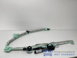 Gebruikte Airbag hemel links BMW 3 serie (E92) 325i 24V Prijs € 30,00 Margeregeling aangeboden door Het Viaduct