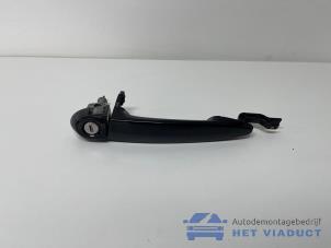 Gebruikte Deurgreep 2Deurs links BMW 3 serie (E92) 325i 24V Prijs € 20,00 Margeregeling aangeboden door Het Viaduct