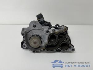 Gebruikte Waterpomp Skoda Fabia III Combi (NJ5) 1.0 TSI 12V Prijs € 50,00 Margeregeling aangeboden door Het Viaduct