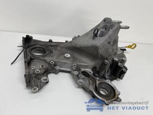 Gebruikte Distributiedeksel Ford C-Max (DXA) 1.0 Ti-VCT EcoBoost 12V 125 Prijs € 50,00 Margeregeling aangeboden door Het Viaduct