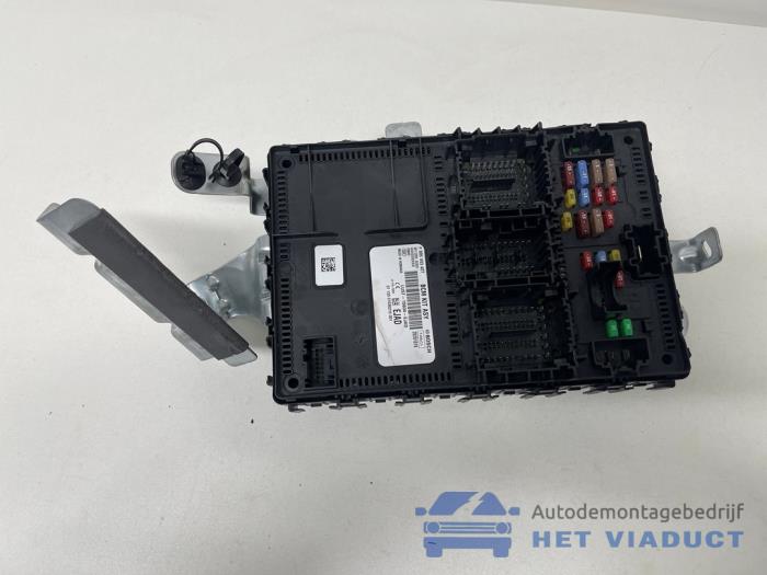Gebruikte Module Bodycontrol Ford Fiesta 7 1.1 Ti-VCT 12V 75 Prijs € 120,00 Margeregeling aangeboden door Het Viaduct