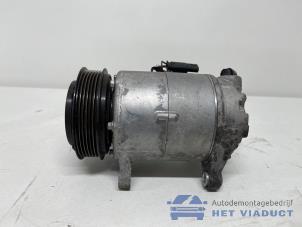 Gebruikte Pomp Airco BMW 2 serie Active Tourer (F45) 216d 1.5 TwinPower Turbo 12V Prijs € 150,00 Margeregeling aangeboden door Het Viaduct