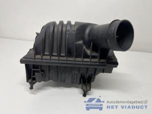 Gebruikte Luchtfilterhuis BMW 2 serie Active Tourer (F45) 216d 1.5 TwinPower Turbo 12V Prijs € 60,00 Margeregeling aangeboden door Het Viaduct