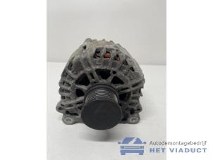 Gebruikte Dynamo Volkswagen Transporter T5 2.0 TDI DRF Prijs € 100,00 Margeregeling aangeboden door Het Viaduct