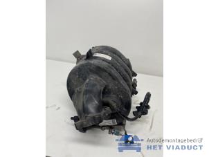 Gebruikte Inlaatspruitstuk Opel Zafira (M75) 1.8 16V Ecotec Prijs € 70,00 Margeregeling aangeboden door Het Viaduct