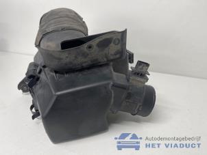 Gebruikte Luchtfilterhuis Hyundai iX20 (JC) 1.6 CRDi 16V VGT Prijs € 40,00 Margeregeling aangeboden door Het Viaduct