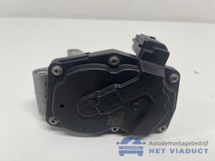Gebruikte Gasklephuis Ford Focus 4 Wagon 1.0 EcoBoost 12V Hybrid 155 Prijs € 30,00 Margeregeling aangeboden door Het Viaduct