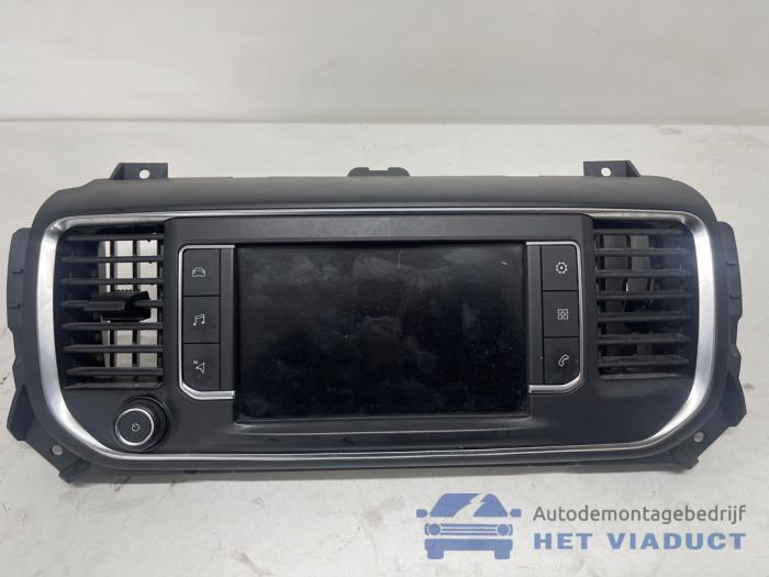 Gebruikte Display Interieur Peugeot Expert (V1/VA/VB/VE/VF/VT/VY) 2.0 Blue HDi 120 16V Prijs € 350,00 Margeregeling aangeboden door Het Viaduct