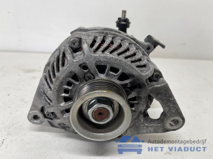 Gebruikte Dynamo Mazda 2 (DE) 1.3 16V S-VT Prijs € 30,00 Margeregeling aangeboden door Het Viaduct