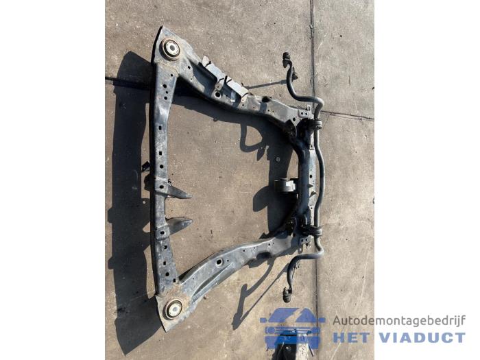 Gebruikte Subframe Opel Insignia Sports Tourer 2.0 CDTI 16V 4x4 Prijs € 350,00 Margeregeling aangeboden door Het Viaduct
