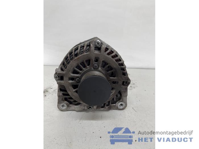 Gebruikte Dynamo Renault Trafic Passenger (1JL/2JL/3JL/4JL) 1.6 dCi 115 Prijs € 60,00 Margeregeling aangeboden door Het Viaduct