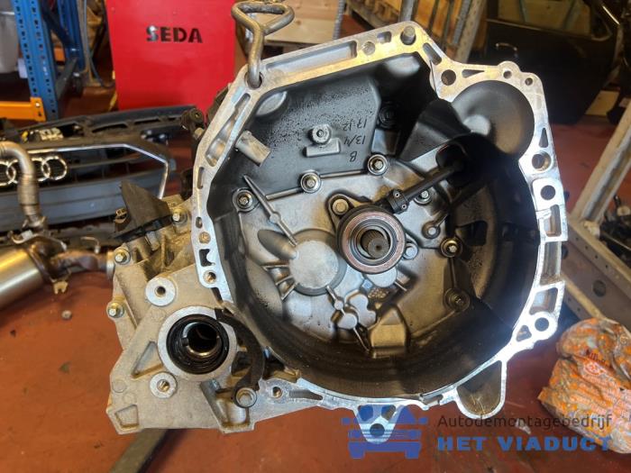 Gebruikte Versnellingsbak Dacia Sandero II 1.0 Sce 12V Prijs € 350,00 Margeregeling aangeboden door Het Viaduct