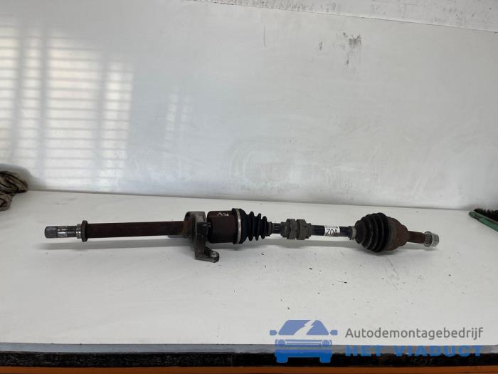 Gebruikte Aandrijfas rechts-voor Nissan Pulsar (C13) 1.2 DIG-T 16V Prijs € 100,00 Margeregeling aangeboden door Het Viaduct