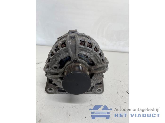 Gebruikte Dynamo Nissan Pulsar (C13) 1.2 DIG-T 16V Prijs € 40,00 Margeregeling aangeboden door Het Viaduct