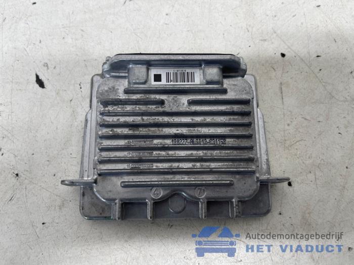 Gebruikte Xenon module Citroen Jumpy 2.0 Blue HDI 180 Prijs € 50,00 Margeregeling aangeboden door Het Viaduct