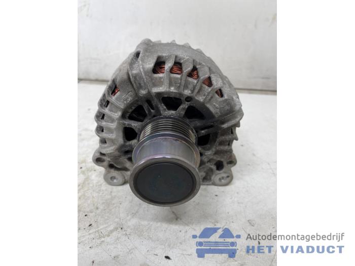 Gebruikte Dynamo Volkswagen Beetle (16AB) 1.2 TSI 16V Prijs € 40,00 Margeregeling aangeboden door Het Viaduct