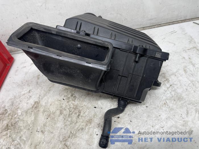 Gebruikte Luchtfilterhuis Seat Leon (KLB) 2.0 TDI 16V Prijs € 40,00 Margeregeling aangeboden door Het Viaduct
