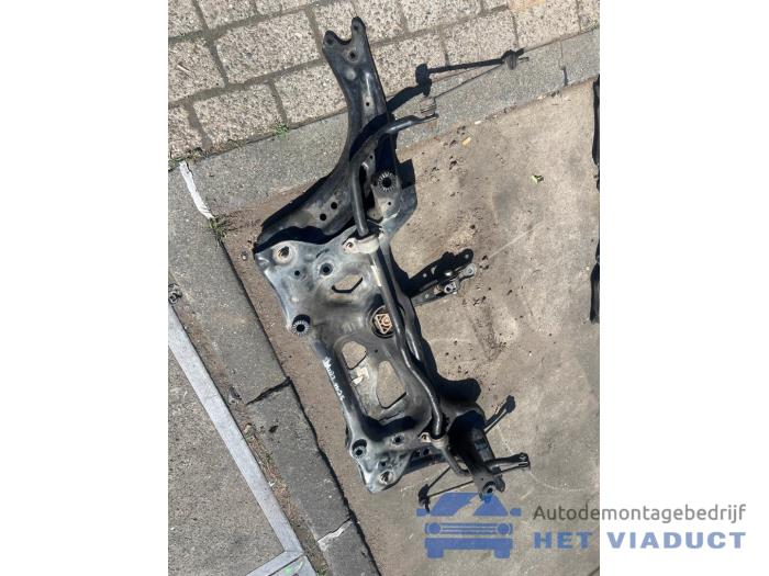 Gebruikte Subframe Seat Leon (KLB) 2.0 TDI 16V Prijs € 120,00 Margeregeling aangeboden door Het Viaduct
