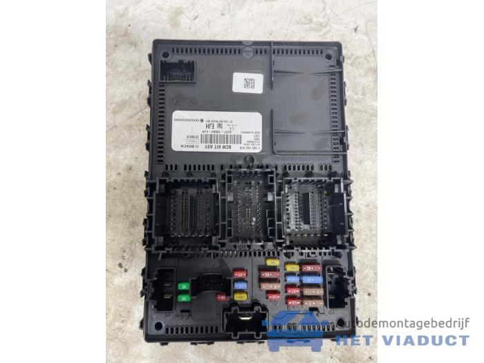 Gebruikte Computer Body Control Ford Fiesta 7 1.0 EcoBoost 12V 100 Prijs € 70,00 Margeregeling aangeboden door Het Viaduct