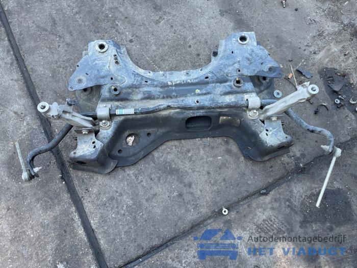 Gebruikte Subframe Citroen Berlingo 1.5 BlueHDi 100 Prijs € 200,00 Margeregeling aangeboden door Het Viaduct