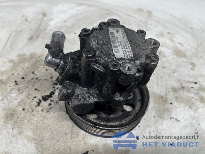 Gebruikte Servopomp Fiat Ducato (250) 2.0 D 115 Multijet Prijs € 50,00 Margeregeling aangeboden door Het Viaduct
