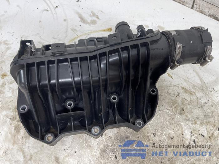 Gebruikte Spruitstuk Inlaat Ford C-Max (DXA) 1.0 Ti-VCT EcoBoost 12V 125 Prijs € 30,00 Margeregeling aangeboden door Het Viaduct