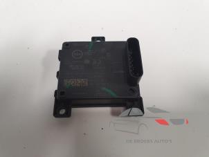 Gebruikte Sensor ACC (afstand) Volkswagen Golf VIII (CD1) 1.0 eTSI 12V Prijs € 190,00 Margeregeling aangeboden door De Broers Auto's