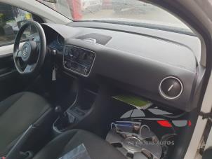 Gebruikte Airbag set + dashboard Volkswagen Up! (121) 1.0 12V 60 Prijs € 550,00 Margeregeling aangeboden door De Broers Auto's