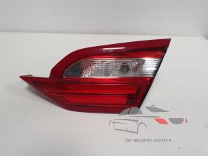 Gebruikte Achterlicht rechts Ford Fiesta 7 1.0 EcoBoost 12V 100 Prijs € 60,00 Margeregeling aangeboden door De Broers Auto's
