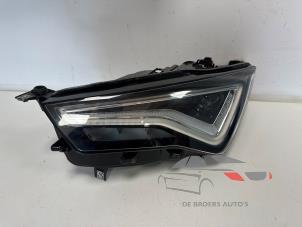 Gebruikte Koplamp links Seat Ateca Prijs € 500,00 Margeregeling aangeboden door De Broers Auto's