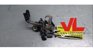 Gebruikte Motorkap Slotmechaniek Peugeot 207/207+ (WA/WC/WM) 1.4 16V Prijs € 7,50 Margeregeling aangeboden door Van Leeuwen Auto Onderdelen