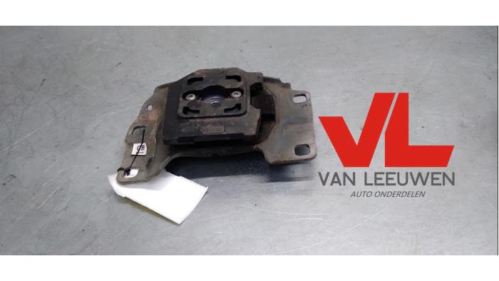 Gebruikte Motorsteun Ford Focus 3 1.0 Ti-VCT EcoBoost 12V 100 Prijs € 23,00 Margeregeling aangeboden door Van Leeuwen Auto Onderdelen