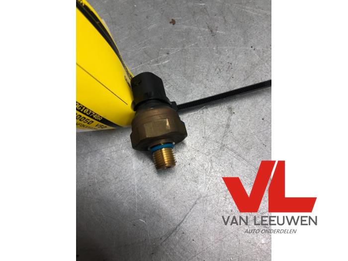 Gebruikte Airco deel (div) Ford Focus 3 1.0 Ti-VCT EcoBoost 12V 100 Prijs € 23,00 Margeregeling aangeboden door Van Leeuwen Auto Onderdelen