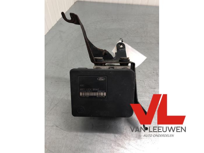 Gebruikte ABS Pomp Ford Fiesta 5 (JD/JH) 1.4 16V Prijs € 16,50 Margeregeling aangeboden door Van Leeuwen Auto Onderdelen