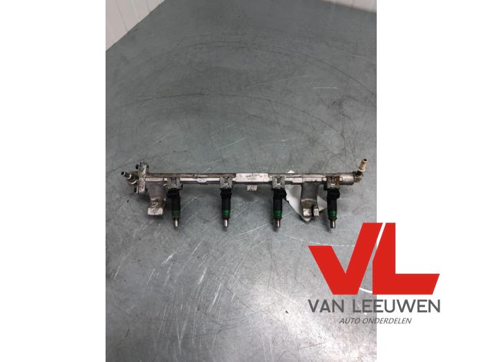 Gebruikte Galerij (Injectie) Ford Fiesta 5 (JD/JH) 1.4 16V Prijs € 42,50 Margeregeling aangeboden door Van Leeuwen Auto Onderdelen