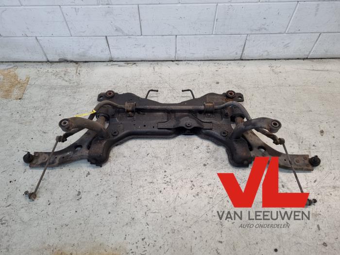 Gebruikte Subframe Ford Focus C-Max 1.8 16V Prijs € 42,50 Margeregeling aangeboden door Van Leeuwen Auto Onderdelen