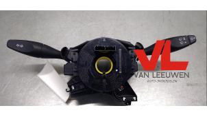 Gebruikte Combischakelaar Stuurkolom Ford Focus 1 1.4 16V Prijs € 11,50 Margeregeling aangeboden door Van Leeuwen Auto Onderdelen