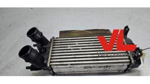 Gebruikte Intercooler Ford Fiesta 7 1.5 TDCi 85 Prijs € 76,50 Margeregeling aangeboden door Van Leeuwen Auto Onderdelen