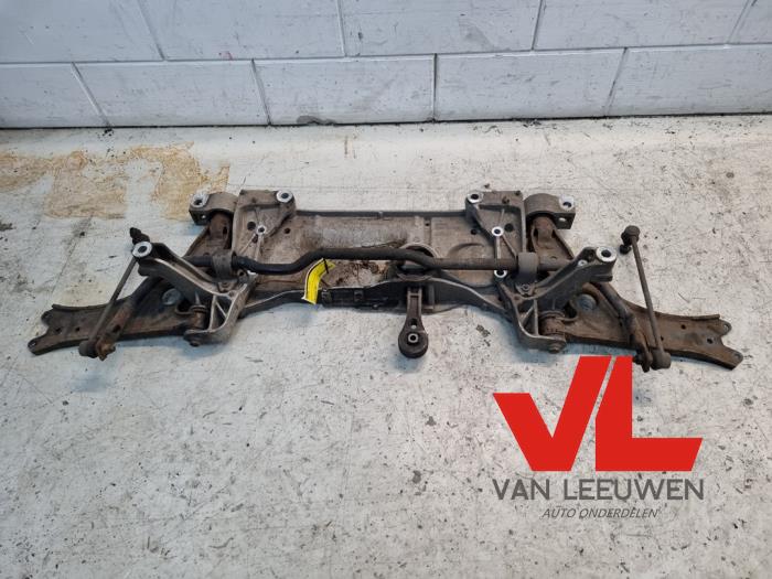 Gebruikte Subframe Seat Leon (1P1) 1.6 Prijs € 47,50 Margeregeling aangeboden door Van Leeuwen Auto Onderdelen