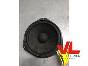 Gebruikte Luidspreker Opel Zafira (M75) 1.8 16V Ecotec Prijs € 9,00 Margeregeling aangeboden door Van Leeuwen Auto Onderdelen