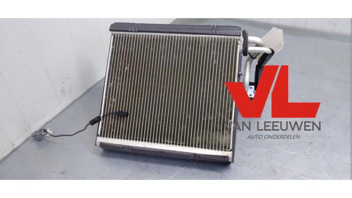 Gebruikte Aircoverdamper Ford Focus 4 Wagon Prijs € 71,50 Margeregeling aangeboden door Van Leeuwen Auto Onderdelen