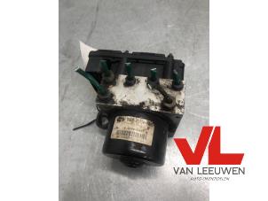 Gebruikte ABS Pomp Ford Ka I 1.3i Prijs € 42,50 Margeregeling aangeboden door Van Leeuwen Auto Onderdelen