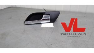 Gebruikte Portiergreep 2Deurs rechts Opel Tigra Twin Top 1.4 16V Prijs € 18,00 Margeregeling aangeboden door Van Leeuwen Auto Onderdelen