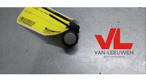 Gebruikte PDC Sensor BMW 5 serie Touring (F11) 520i 16V Prijs € 18,00 Margeregeling aangeboden door Van Leeuwen Auto Onderdelen