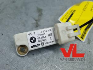 Gebruikte Airbag Sensor BMW Mini One/Cooper (R50) 1.6 16V One Prijs € 7,00 Margeregeling aangeboden door Van Leeuwen Auto Onderdelen