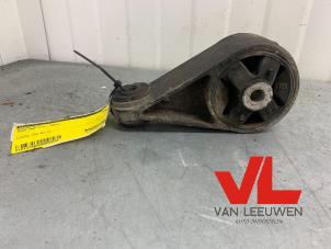 Gebruikte Motorsteun BMW Mini One/Cooper (R50) 1.6 16V One Prijs € 9,00 Margeregeling aangeboden door Van Leeuwen Auto Onderdelen