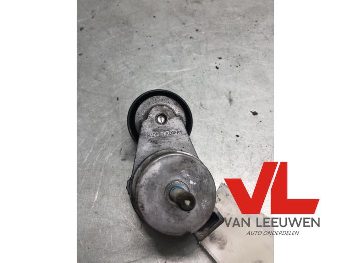 Gebruikte Spanrol Multiriem Opel Astra H SW (L35) 1.6 16V Twinport Prijs € 9,00 Margeregeling aangeboden door Van Leeuwen Auto Onderdelen