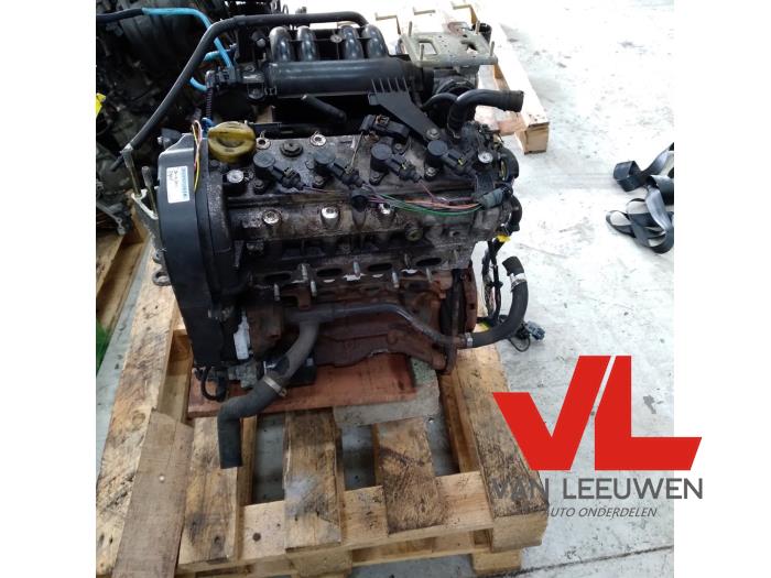 Gebruikte Motor Fiat Punto II (188) 1.4 16V Prijs € 222,00 Margeregeling aangeboden door Van Leeuwen Auto Onderdelen