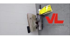 Gebruikte Hoofdremcilinder Lancia Phedra 3.0 V6 24V Prijs € 47,50 Margeregeling aangeboden door Van Leeuwen Auto Onderdelen